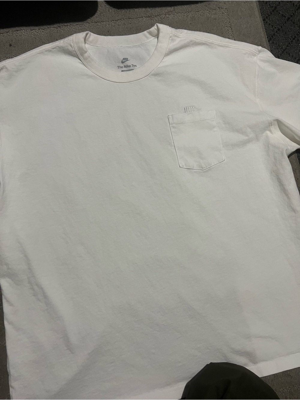 Nike Men’s White Crew Neck Pocket Tee